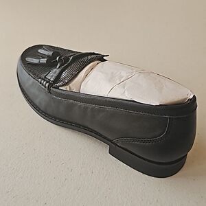 New NYDJ Arilego Goat in Black, Size 5.5